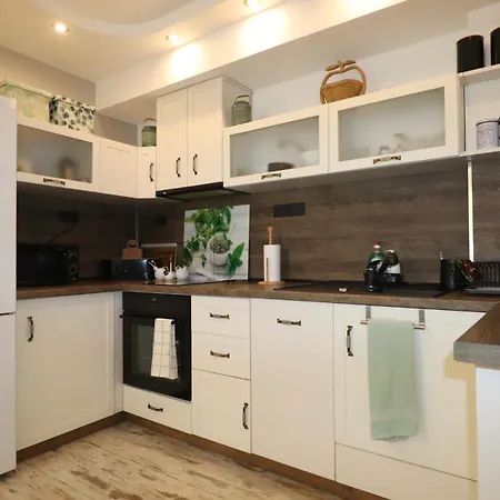 Relax With Parking Apartament Varna