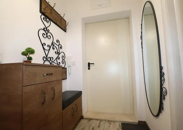 Relax With Parking * ヴァルナ